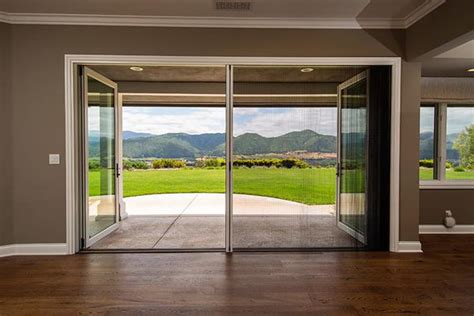 fully retractable sliding doors.